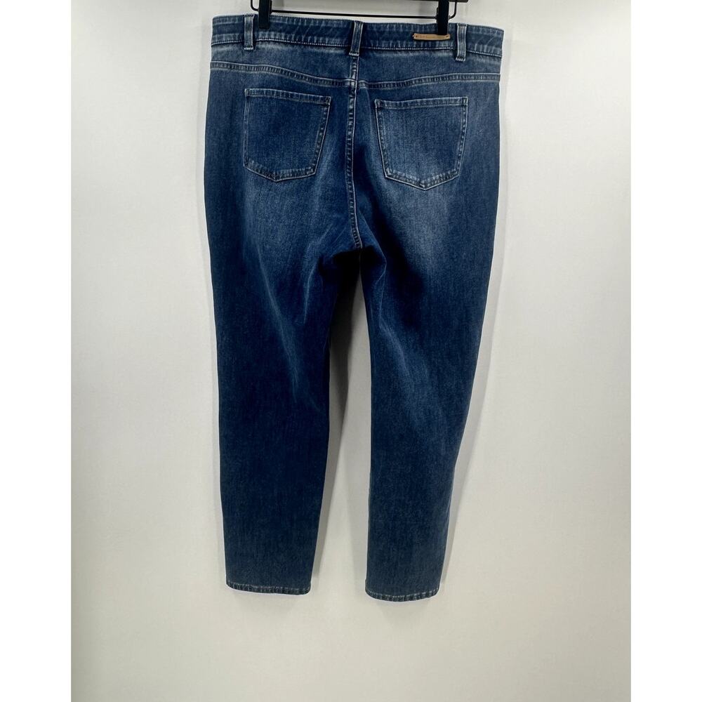 Soft Surrounding Medium Wash Straight Skinny Leg … - image 7
